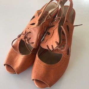 Orange leather peep-toe, sling back Brako heels. Size 38/7.5.
